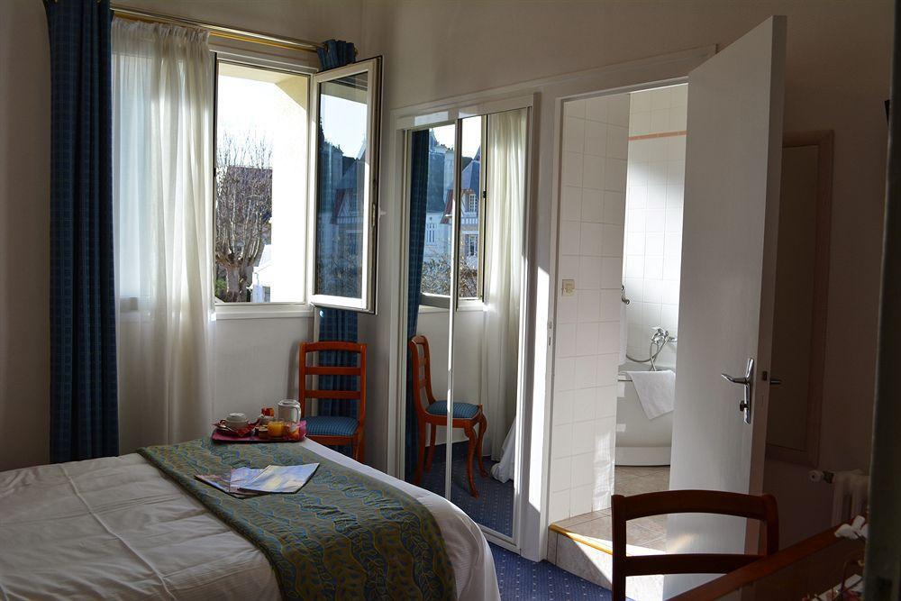 Marie Anne Hotel Deauville Luaran gambar