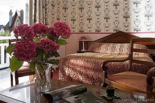 Marie Anne Hotel Deauville Bilik gambar