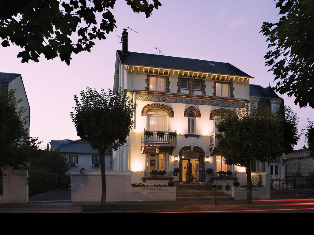 Marie Anne Hotel Deauville Luaran gambar